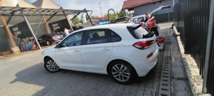 Hyundai i30 100 cp 2017 - imagine 8