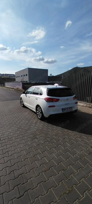 Hyundai i30 100 cp 2017 - imagine 9