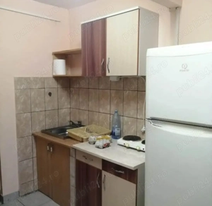 Chirie garsoniera în micro 17