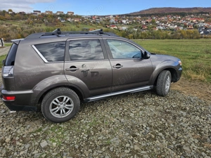 Mitsubishi outlander - imagine 2