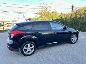 Ford Focus 2018 - 1.0benzina - Foarte intretinut - imagine 6 Ford Focus 2018 - 1.0benzina - Foarte intretinut - imagine 6
