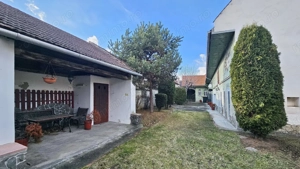 PROPRIETATE: 1500 mp, cu casa saseasca autentica, in Cristian, Brasov - imagine 9