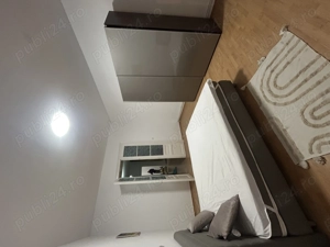 Inchiriez apartament 70 mp cladire istorica - imagine 3