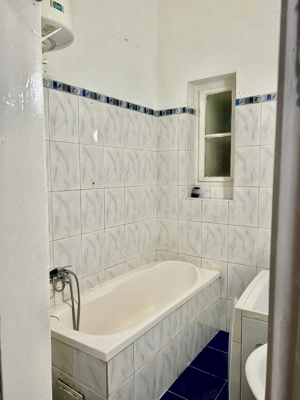 Inchiriez apartament 70 mp cladire istorica - imagine 8