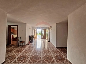 Casă cu 7 camere de vânzare in apropiere de Focsani - imagine 4