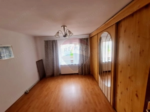 Casă cu 7 camere de vânzare in apropiere de Focsani - imagine 7