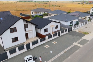 Casă 3 camere de vânzare in Livada
