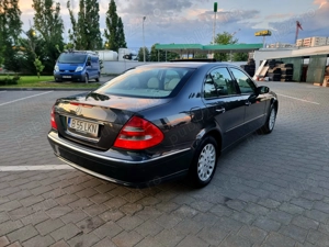 Mercedes E 240 Elegance, Automat - imagine 7