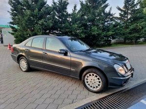 Mercedes E 240 Elegance, Automat - imagine 8