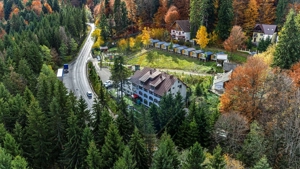 HOTEL "CERBUL CHALET" de vânzare/ zona Râsnov-Pârâul Rece - imagine 2