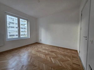 Romana Coloane apartament 3 camere  de vanzare