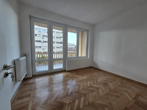 Romana Coloane apartament 3 camere  de vanzare