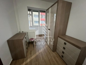 Apartament 2 camere, semidecomandat, zona Dambovita - imagine 3