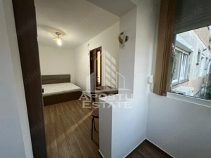 Apartament 2 camere, semidecomandat, zona Dambovita - imagine 5