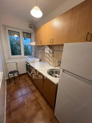 Apartament 2 camere, semidecomandat, zona Dambovita - imagine 6