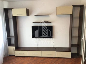 Apartament cu 3 camere, decomandat, centrala proprie, zona Soarelui - imagine 4