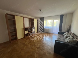 Apartament 3 camere, centrala proprie, petfriendly,  zona Girocului