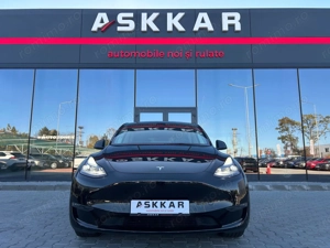 Tesla Model Y - imagine 3 Tesla Model Y - imagine 3