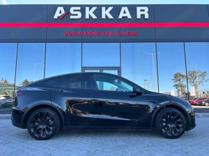 Tesla Model Y - imagine 5 Tesla Model Y - imagine 5