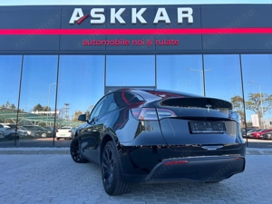 Tesla Model Y - imagine 9 Tesla Model Y - imagine 9