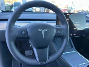 Tesla Model Y - imagine 17 Tesla Model Y - imagine 17