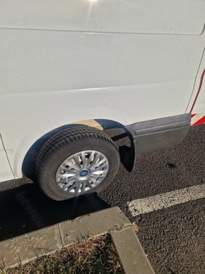 Vând Ford Tranzit 2012 2.2l euro 5 - imagine 9