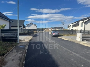 Casă Tip Duplex INDEPENDENTĂ ENERGETIC - Cartier NOU - imagine 4