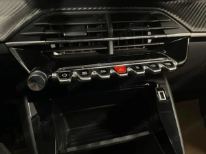 Peugeot 2008 - imagine 19