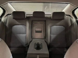 Volkswagen Passat - imagine 12