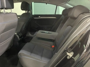 Volkswagen Passat - imagine 13