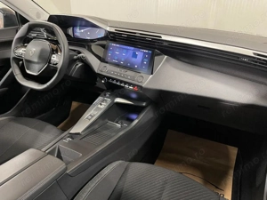 Peugeot 308 - imagine 8