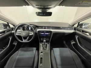 Volkswagen Passat - imagine 8