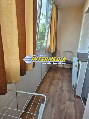 De Vanzare Apartament 2 camere decomandat Cetate etaj intermediar - imagine 5