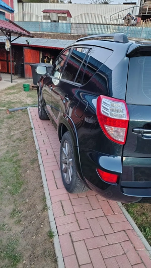 Toyota Rav 4 diesel cutie automata 4x4 permanent PROPRIETAR FISCAL PE LOC  - imagine 4