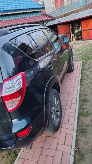 Toyota Rav 4 diesel cutie automata 4x4 permanent PROPRIETAR FISCAL PE LOC  - imagine 2