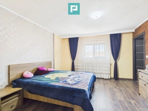 Casă și clădire de apartamente la Orțișoara - imagine 31