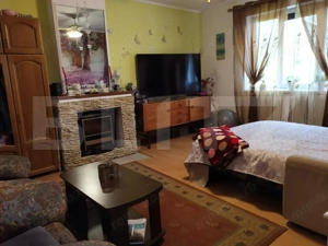 Casa de 170 mp, teren 720 mp, parcare, zona Cetate - imagine 4
