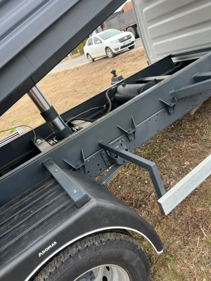  Iveco Daily 65C15, Euro 5, AC, 2.998 cmc, 150 CP, basculare pe 3 parti pe cutie de viteza - imagine 7