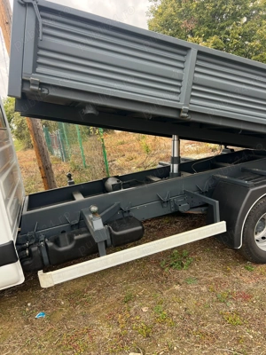  Iveco Daily 65C15, Euro 5, AC, 2.998 cmc, 150 CP, basculare pe 3 parti pe cutie de viteza - imagine 6