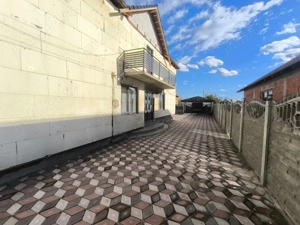 Vila de vanzare la Lovrin - imagine 2