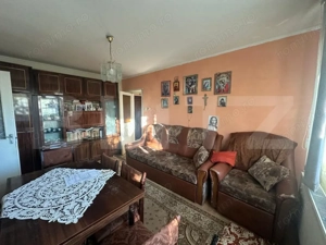 Apartament 2 camere, 48 mp, zona Micro 14 - imagine 2
