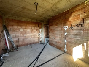 Casă cu terasă panoramică și proiect premium în Corușu - imagine 9