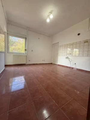 Casa individuala, 7 camere, parter+mansarda, 220 mp - Braytim - imagine 7