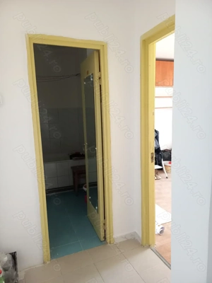 Garsonieră decomandată Tractoru de vânzare  - imagine 3 Garsonieră decomandată Tractoru de vânzare  - imagine 3