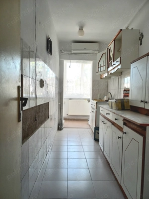 Garsonieră decomandată Tractoru de vânzare  - imagine 2 Garsonieră decomandată Tractoru de vânzare  - imagine 2