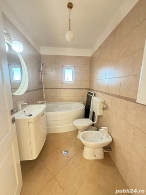 vand apartament 4 camere Dambovita  107000 euro - imagine 3