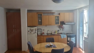 Apartament cu doua  camere  situate in zona Giulesti - imagine 3