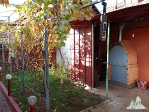 Casa 4 camere cu teren 260 de metri, zona linistita Brancoveanu - imagine 2