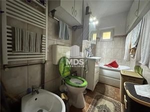 Etaj cu 2 bai si 2 balcoane bloc izolat - imagine 5