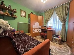 Etaj cu 2 bai si 2 balcoane bloc izolat - imagine 3